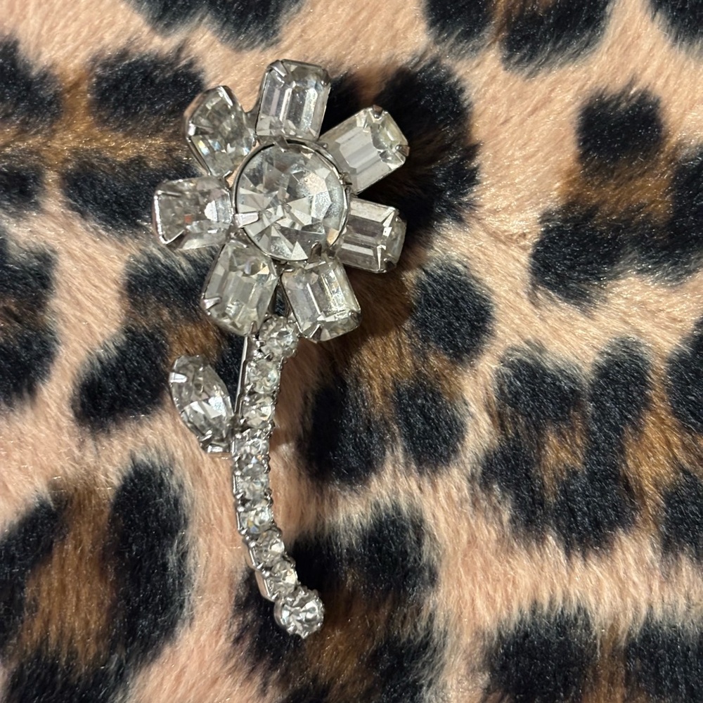 Vintage Faux diamond brooch